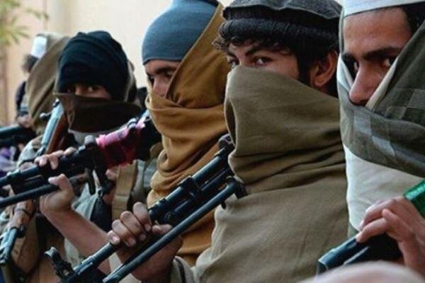تلفات سنگین نیروهای دولتی افغانستان در حمله طالبان تلفات سنگین نیروهای دولتی افغانستان در حمله طالبان